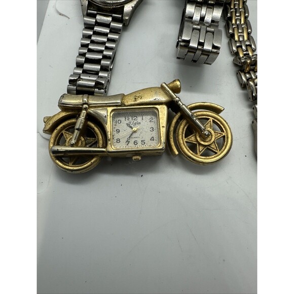 Lot of 6 Watches Clock Disney Novelty Wrist Untested Needs Batteries Collector - Picture 7 of 9